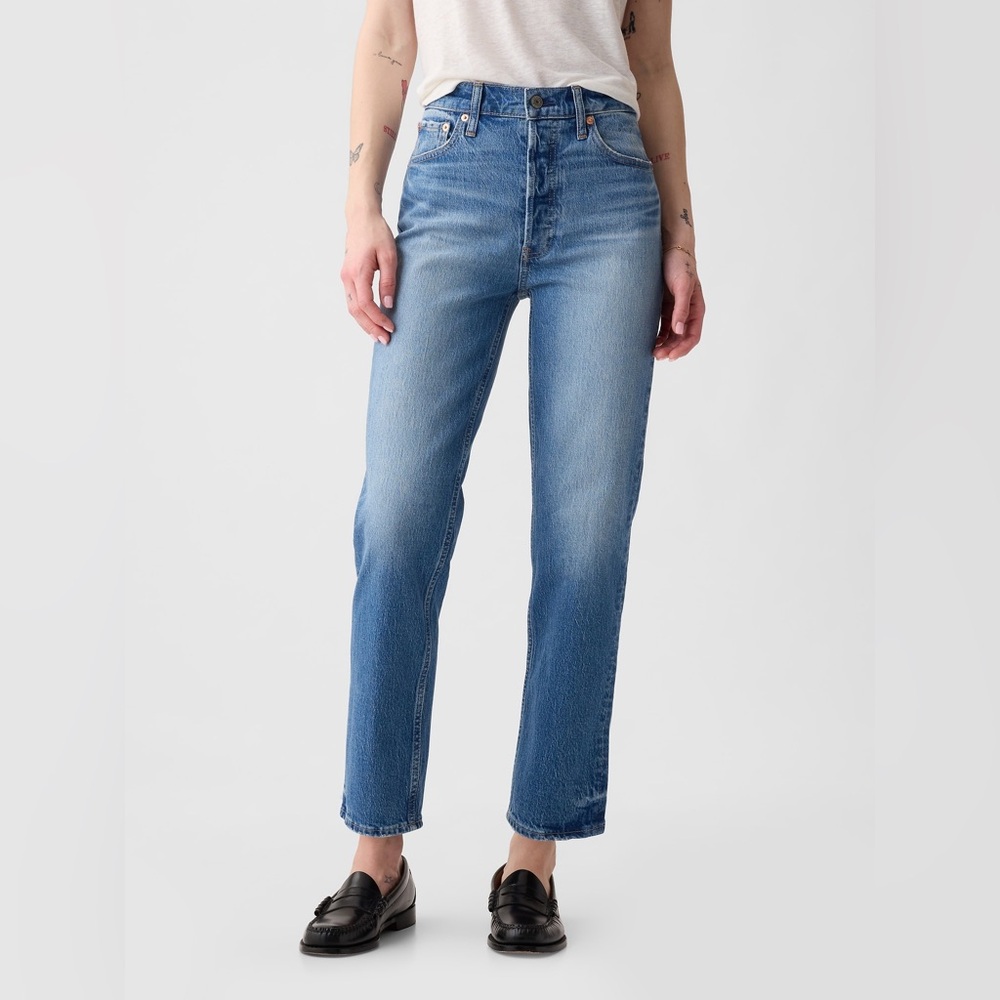 GAP Women's Straight Leg Jeans - Blue - Picture 16 of 16